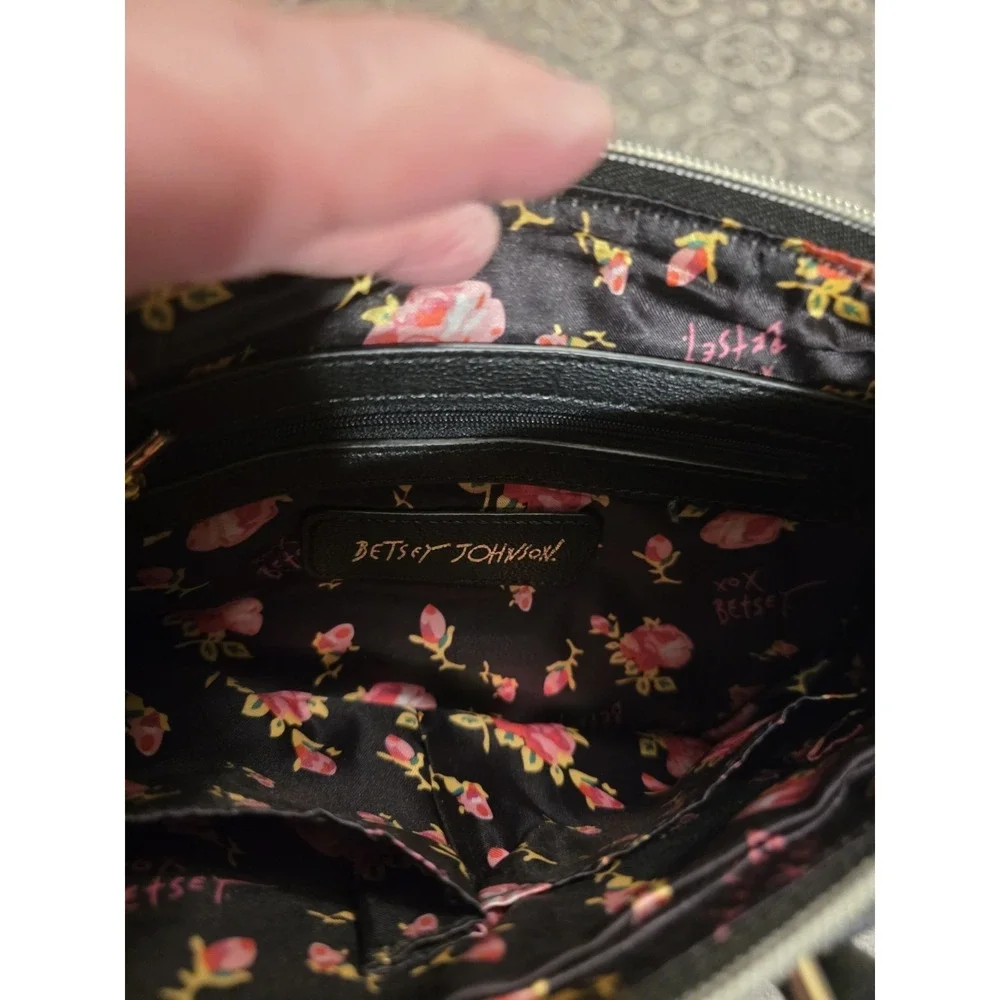 Betsey Johnson betsey johnson
